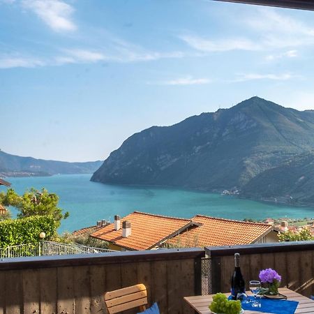 Happy Guest Apartments - Lake Panorama & Pool Riva di Solto Εξωτερικό φωτογραφία